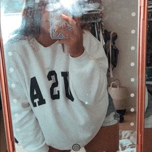 Meet your Posher, Isabella